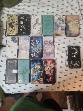 18 Samsung Note 20 Wallet Cases